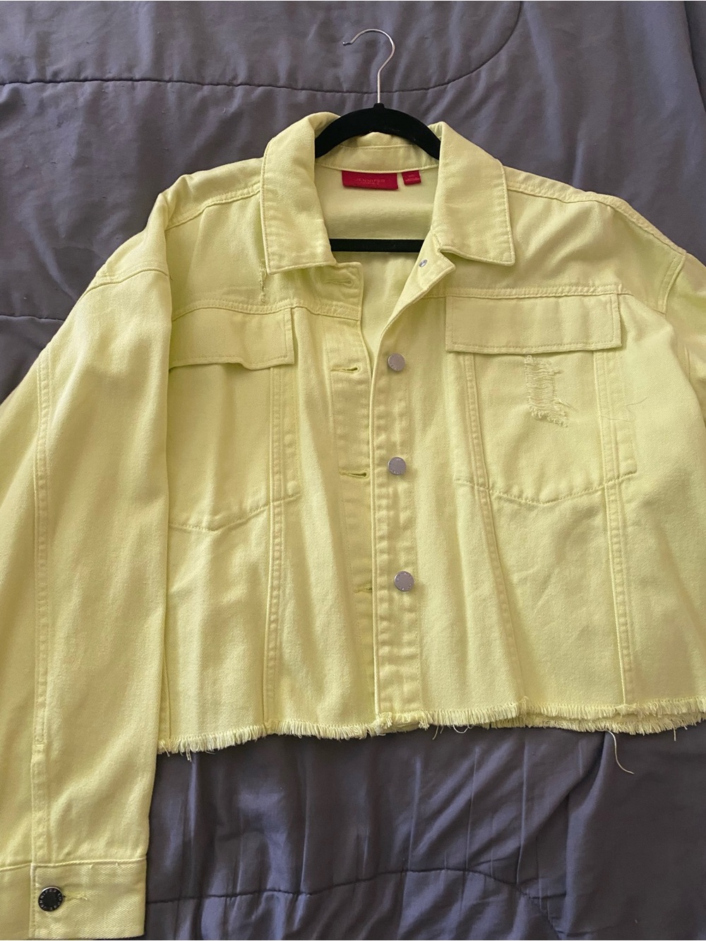 Jennifer Lopez Pale Yellow Jacket